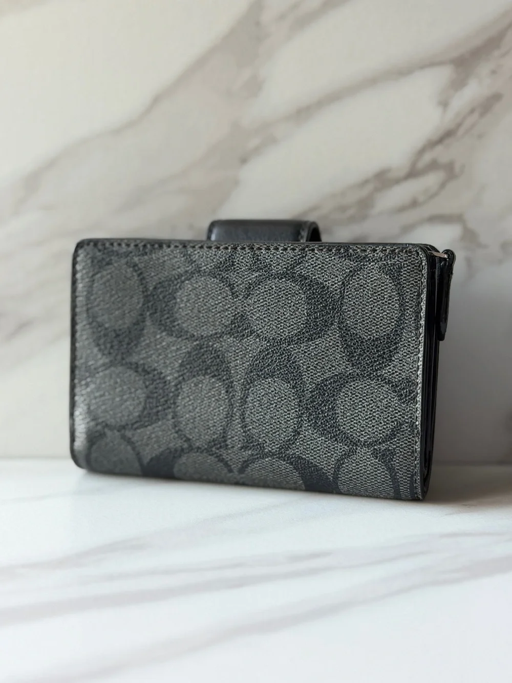 Coach Signature Medium Wallet
